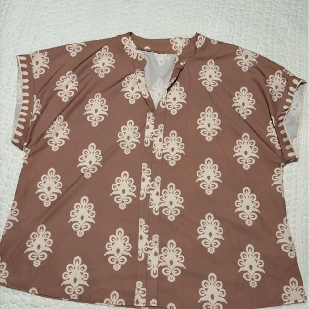 SHEIN Brown and Cream Patterned Skorts